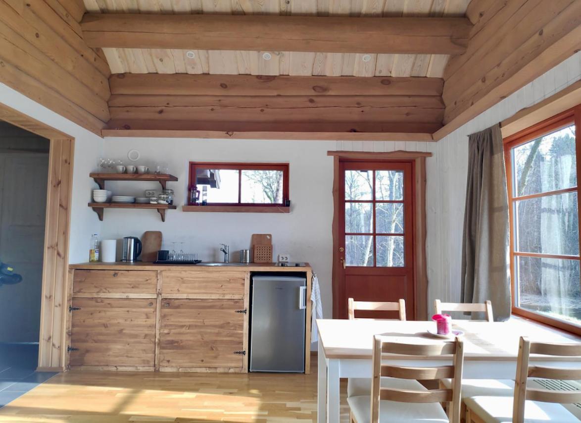 Joeaeaere Puhkekeskus Villa Langa Ruang foto